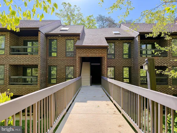 $232,000 | 23242 Chestnut Oak Court, Unit 9E, California, MD 20619