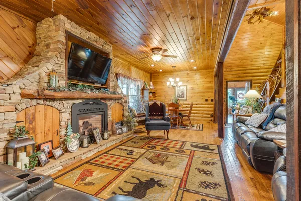 $3,100,000 | 763 Redbud Highway, Rosedale, VA 24280