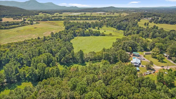 $830,000 | 164 Poteet Road, Chatsworth, GA 30705