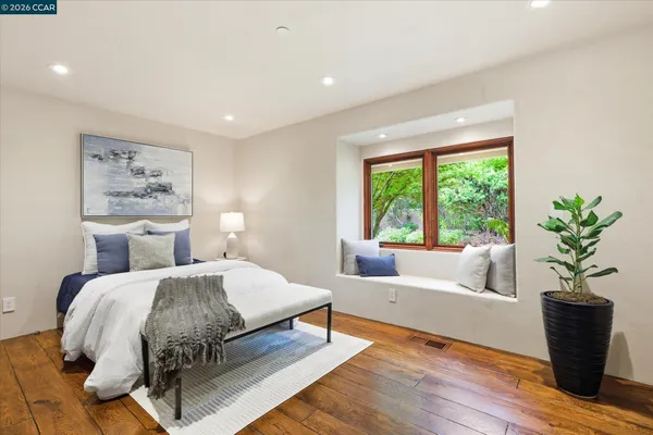 $3,695,000 | 80 Rheem Boulevard, Orinda, CA 94563