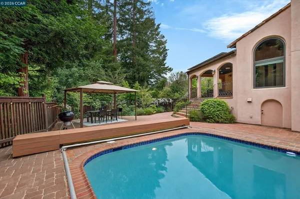 $3,695,000 | 80 Rheem Boulevard, Orinda, CA 94563