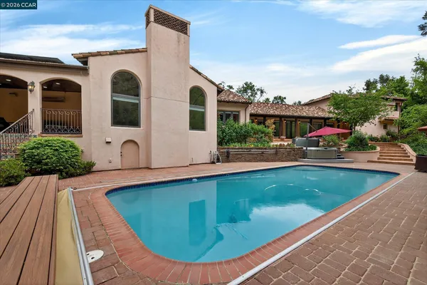 $3,695,000 | 80 Rheem Boulevard, Orinda, CA 94563