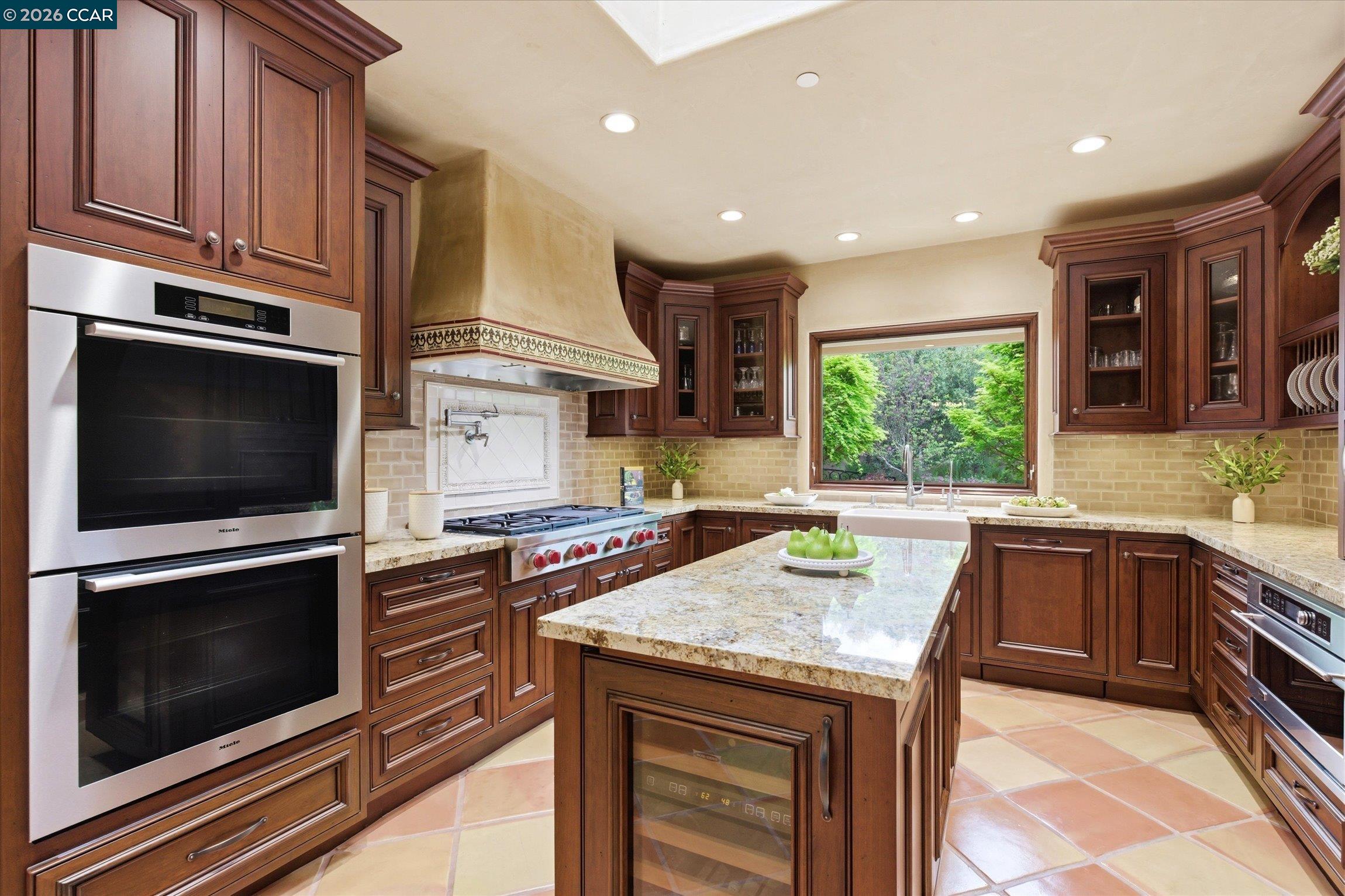 80 Rheem Boulevard Orinda, CA 94563 - Photo 7 of 52