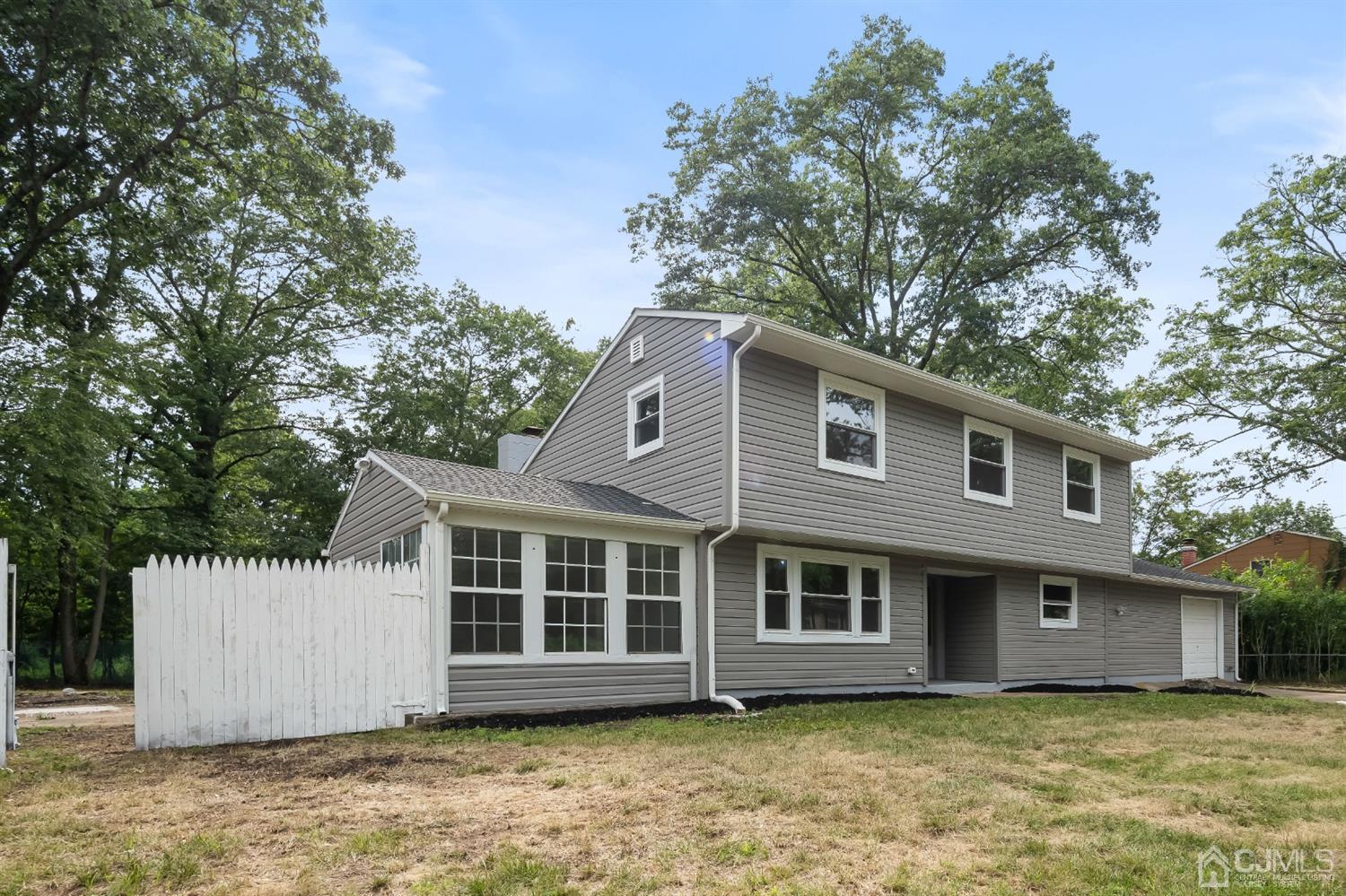 27 Rieder Road Spotswood, NJ 08884 - Photo 2 of 27 Gallery Image 2