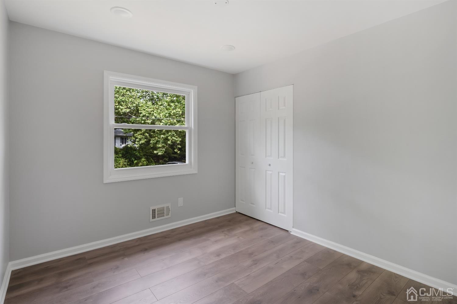27 Rieder Road Spotswood, NJ 08884 - Photo 15 of 27 Gallery Image 15
