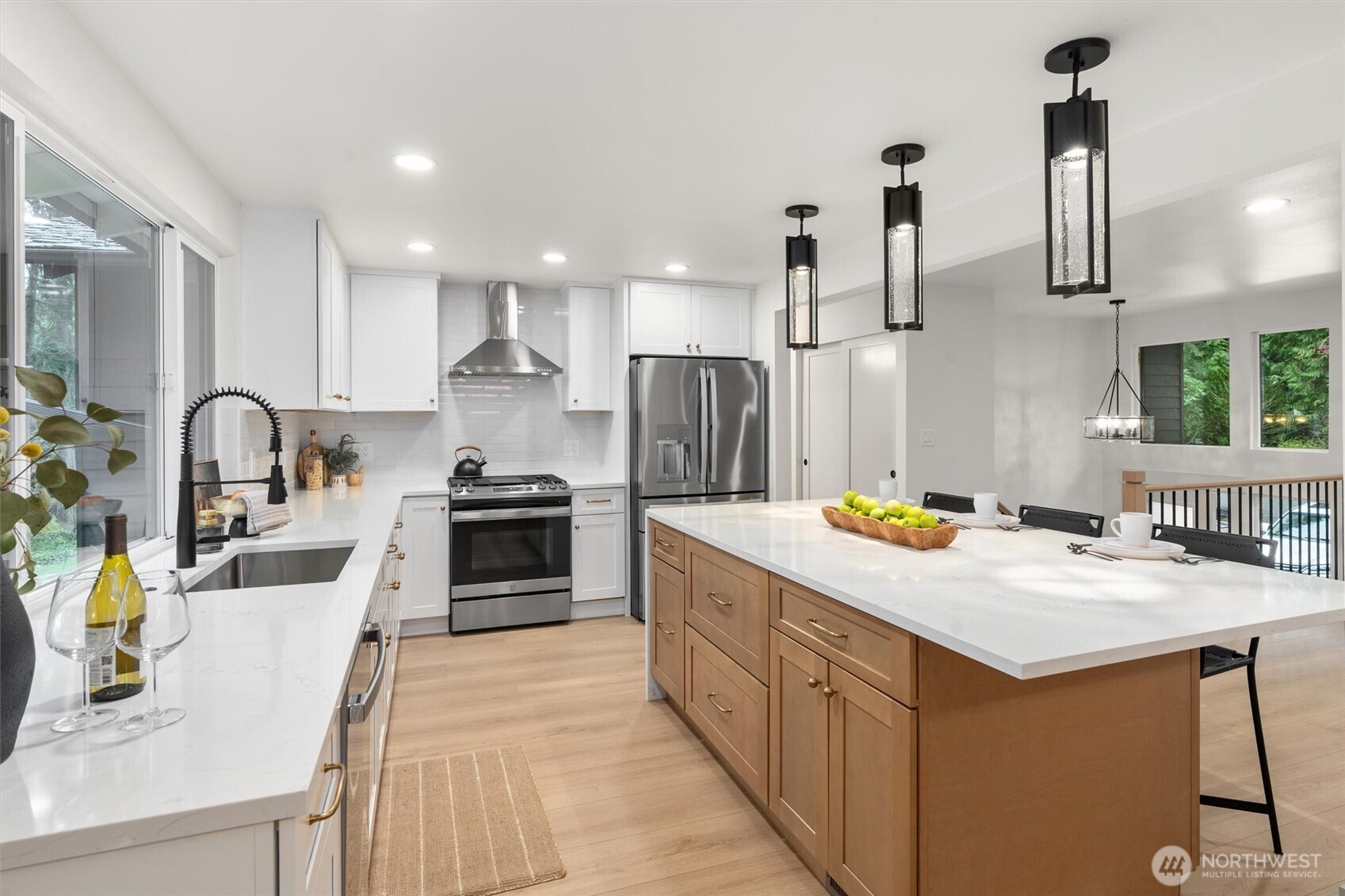 22929 38th Avenue Southeast Bothell, WA 98021 - Photo 6 of 37