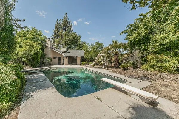 $650,000 | 5276 Poinsettia Avenue, Clovis, CA 93619