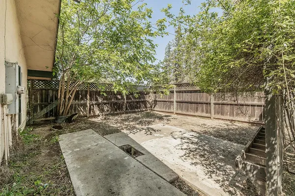 $650,000 | 5276 Poinsettia Avenue, Clovis, CA 93619