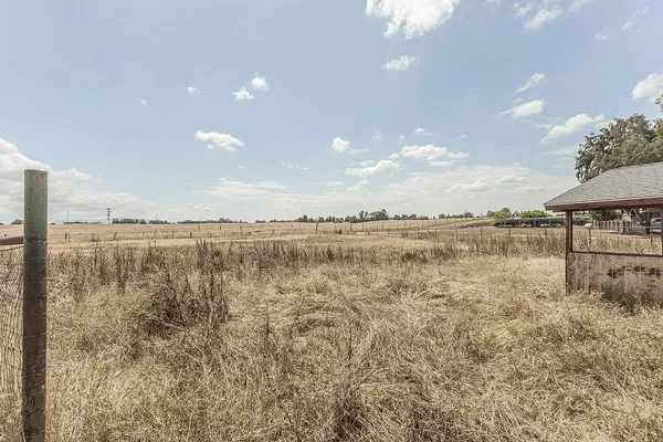 $650,000 | 5276 Poinsettia Avenue, Clovis, CA 93619