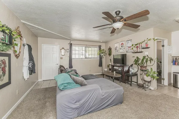 $650,000 | 5276 Poinsettia Avenue, Clovis, CA 93619