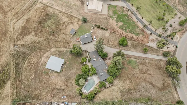 $650,000 | 5276 Poinsettia Avenue, Clovis, CA 93619