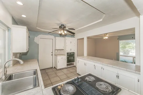 $650,000 | 5276 Poinsettia Avenue, Clovis, CA 93619