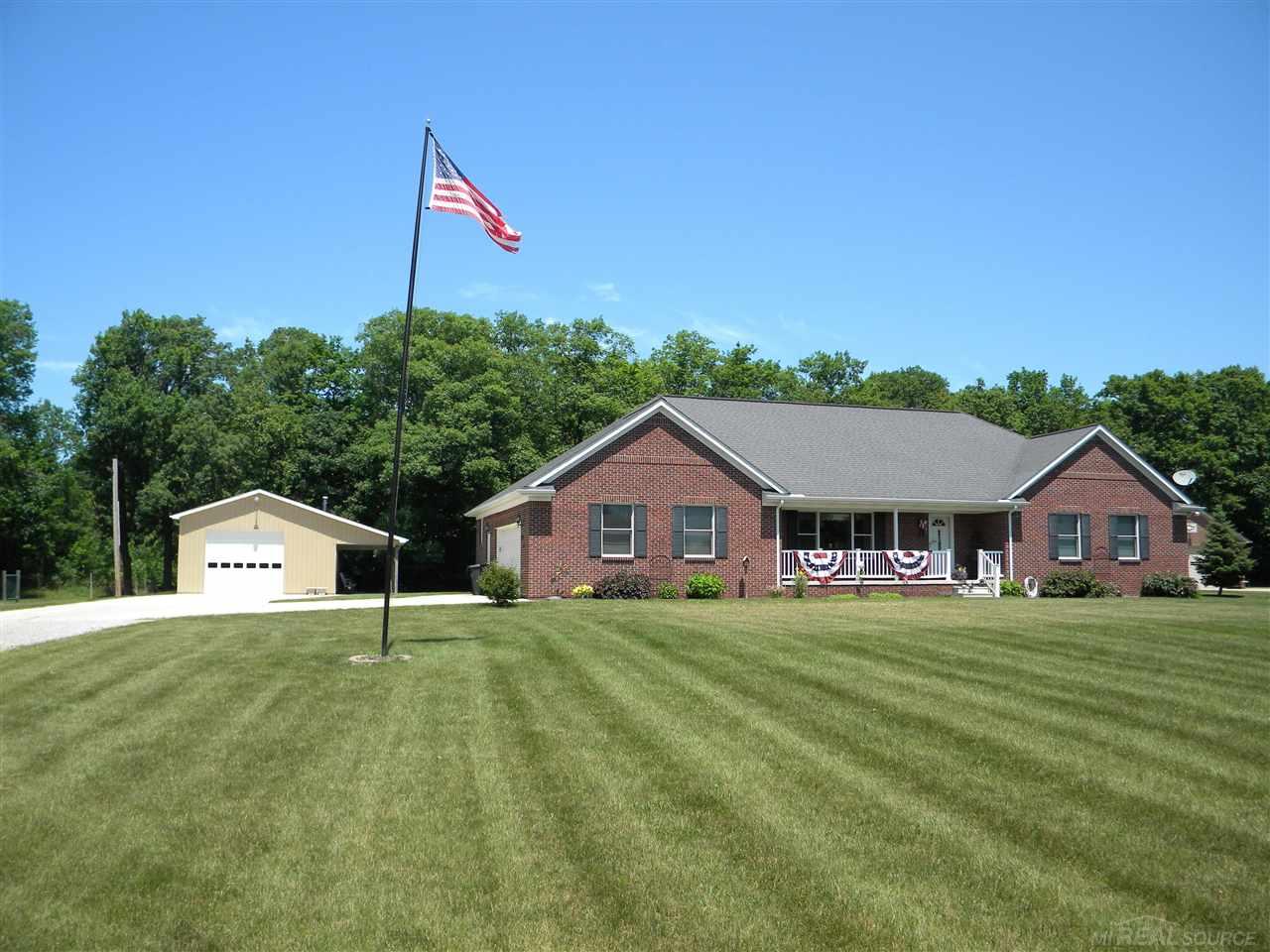 24229 Armada Ridge Road Armada, MI 48005 - Photo 2 of 38