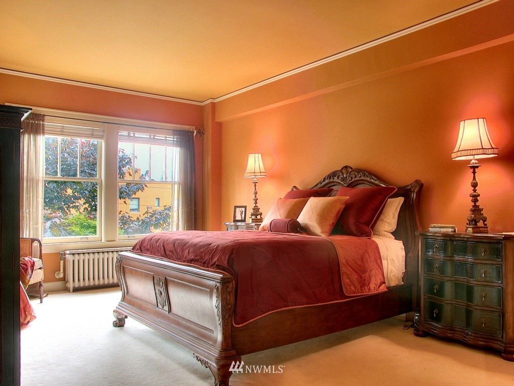 1223 Spring Street, Unit 701 Seattle, WA 98104 - Photo 12 of 24
