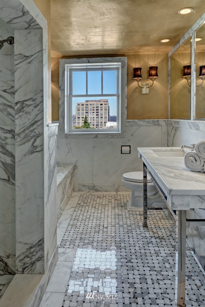 1223 Spring Street, Unit 701 Seattle, WA 98104 - Photo 14 of 24
