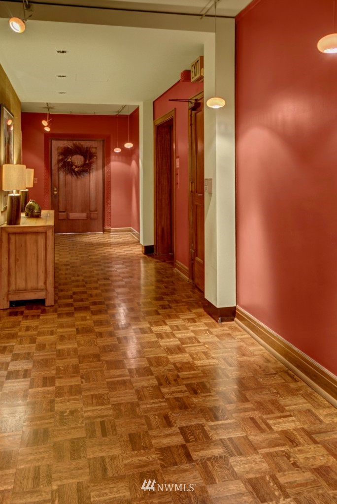 1223 Spring Street, Unit 701 Seattle, WA 98104 - Photo 3 of 24