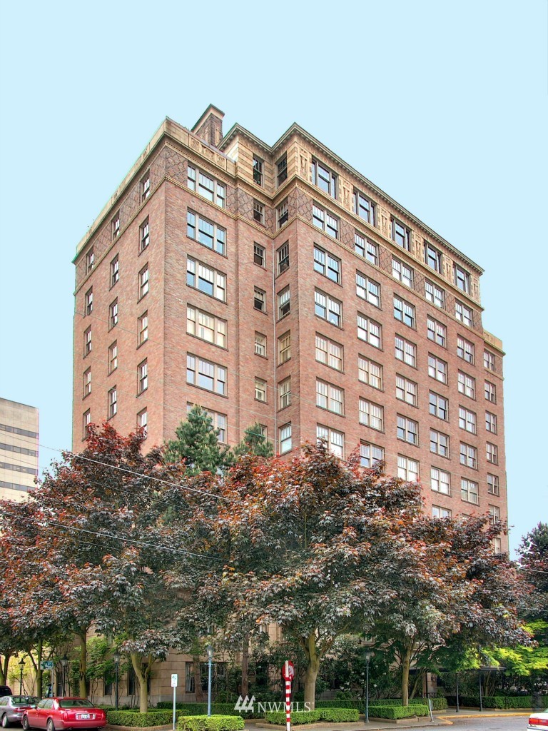 1223 Spring Street, Unit 701 Seattle, WA 98104 - Photo 24 of 24