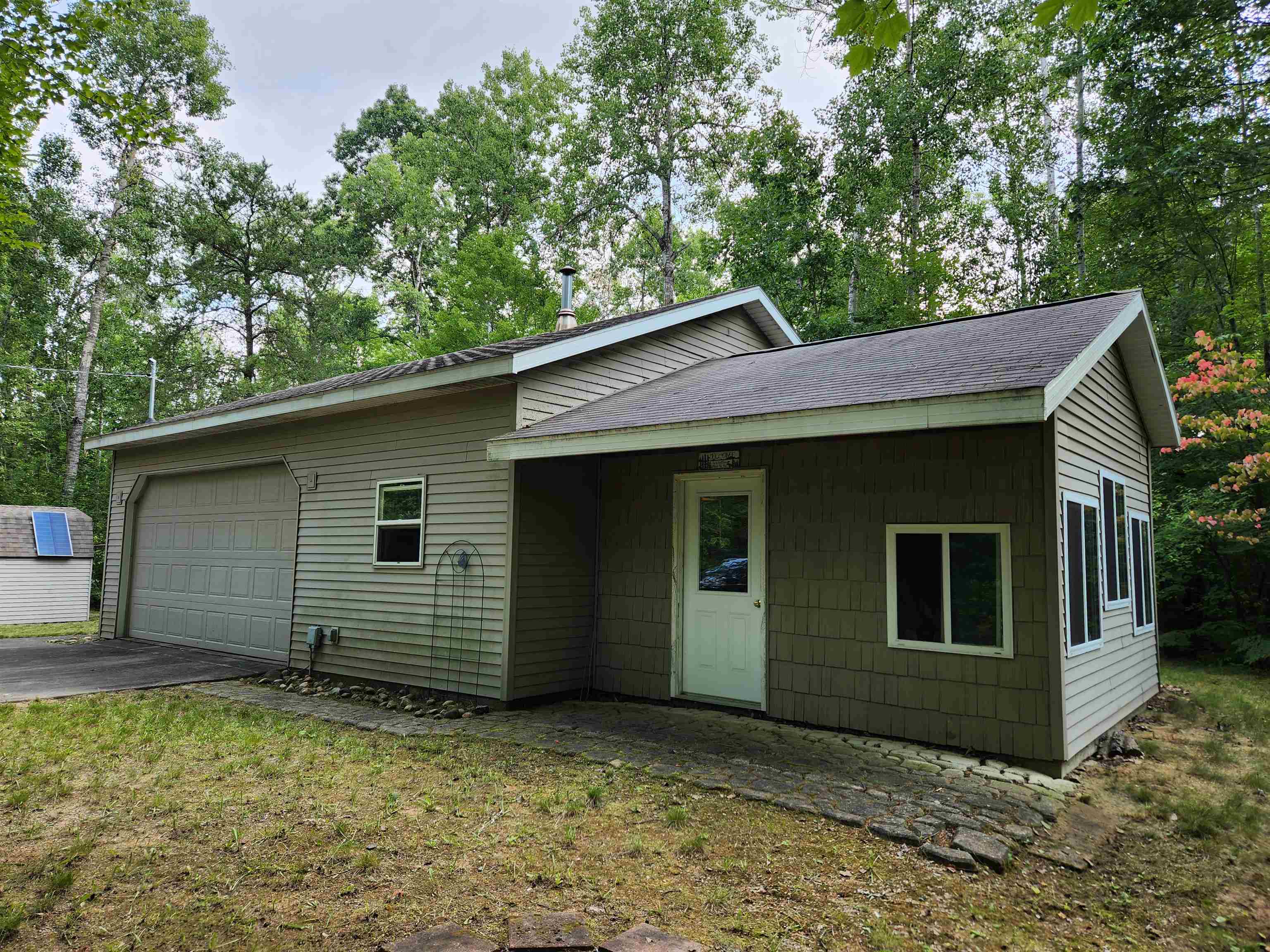 1775 Long Road Beaverton, MI 48612 - Photo 1 of 15