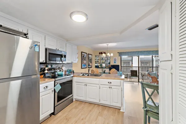 $5,000 | 1605 Highway 1, Unit D403, Jupiter, FL 33477