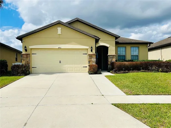 $2,300 | 8761 Hinsdale Heights Drive, Polk City, FL 33868