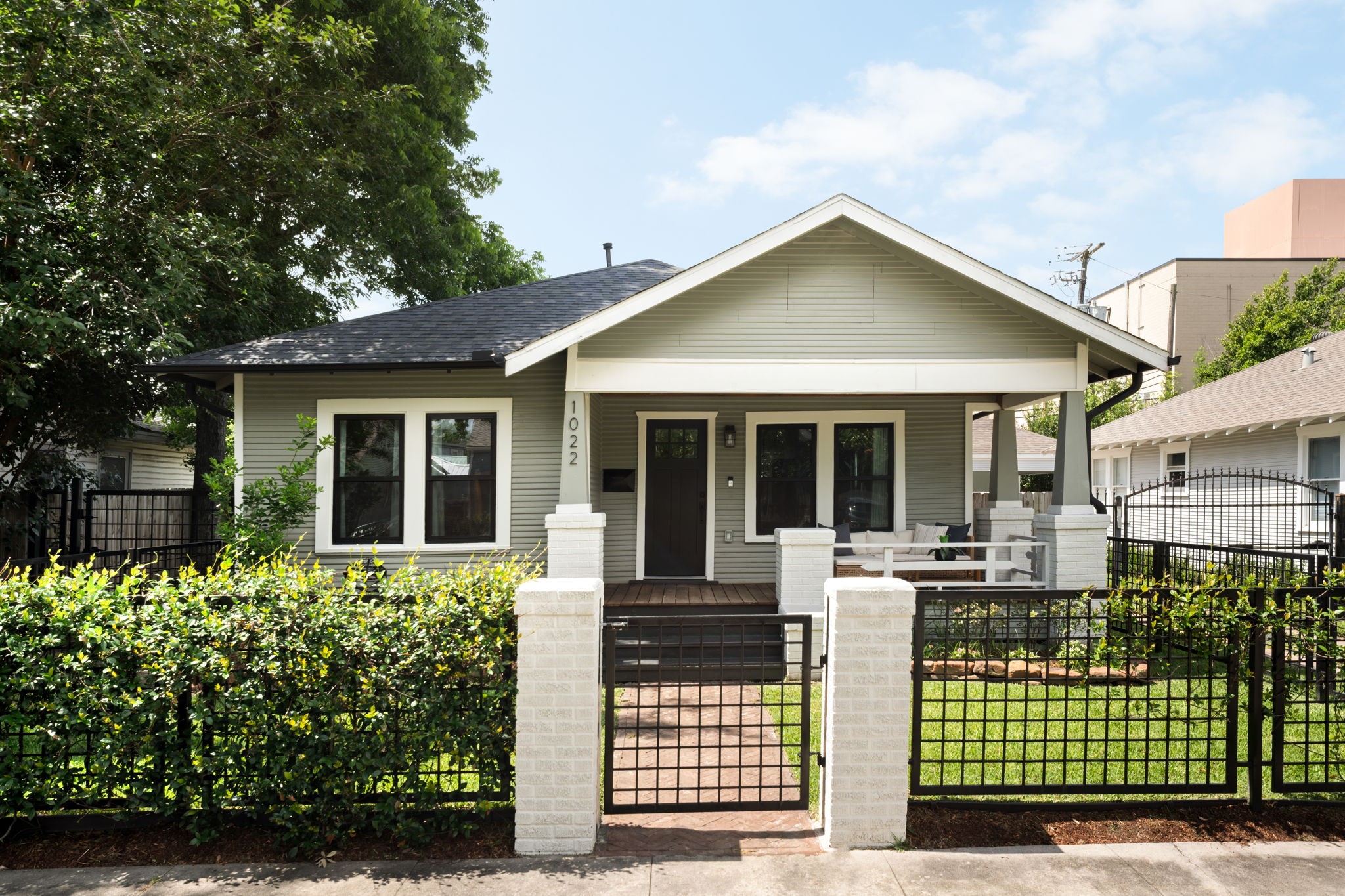 1022 Key Street Houston, TX 77009 - Photo 30 of 30 With the historic Asch Building, Onion Creek, Tiny’s Milk & Cookies, Angela's Oven and Padre's just around the corner, your weekends will be filled with the vibrant energy and walkability that make this neighborhood one of the most coveted enclaves in Houston.
