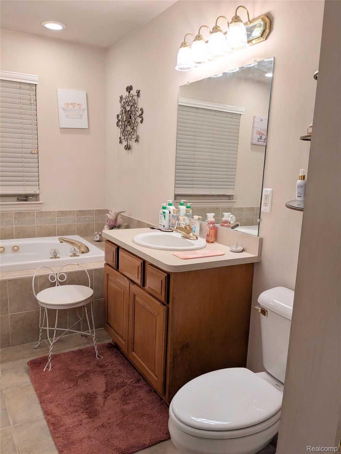 23233 30 Mile Road Ray, MI 48096 - Photo 24 of 73 Primary Bathroom