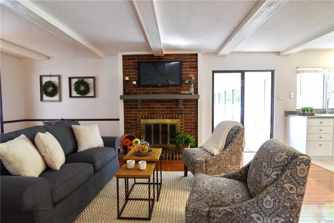 938 Ridge Tree Lane St. Louis, MO 63131 - Photo 13 of 41 Gallery Image 13
