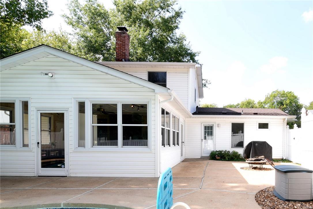 938 Ridge Tree Lane St. Louis, MO 63131 - Photo 39 of 41 Gallery Image 39