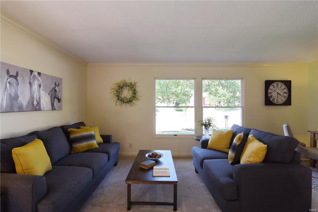 938 Ridge Tree Lane St. Louis, MO 63131 - Photo 9 of 41 Gallery Image 9