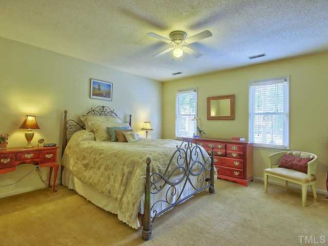 5600 Hamstead Crossing Raleigh, NC 27612 - Photo 14 of 25 The second master bedroom also has carpet, ceiling fan, walk in closet and bathroom.