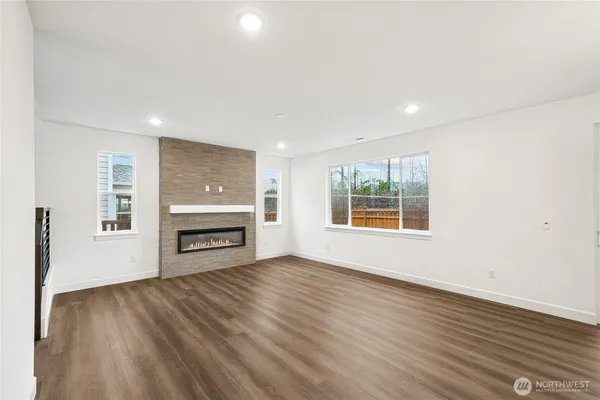 $849,990 | 20402 145th Street East, Unit 838, Bonney Lake, WA 98391