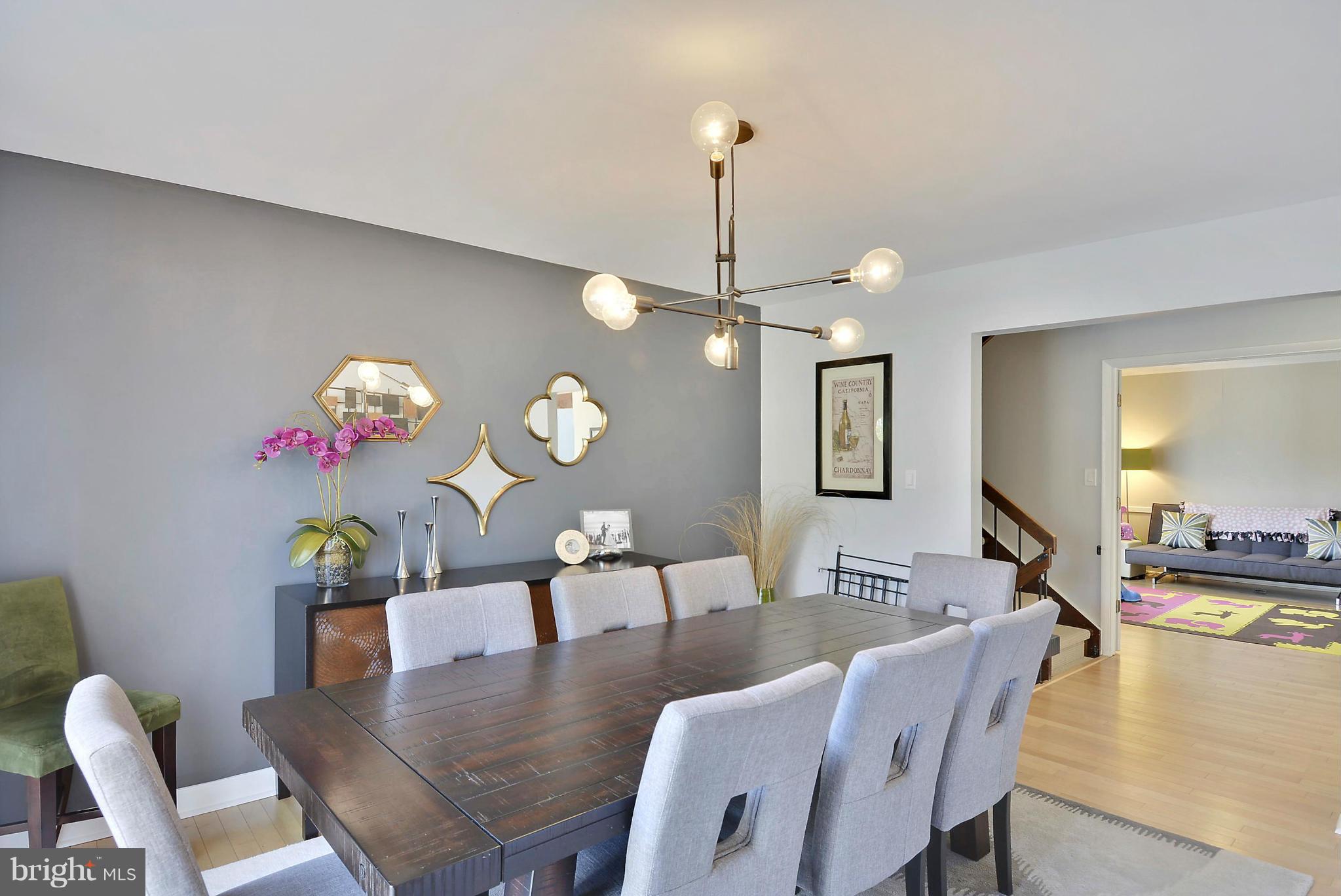 11104 Wedge Drive Reston, VA 20190 - Photo 10 of 30 Dining Room