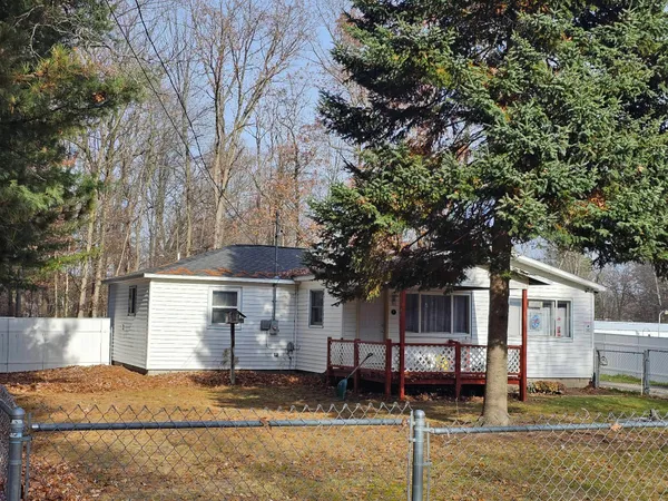 $139,000 | 6361 Robin Drive, Harrison, MI 48625