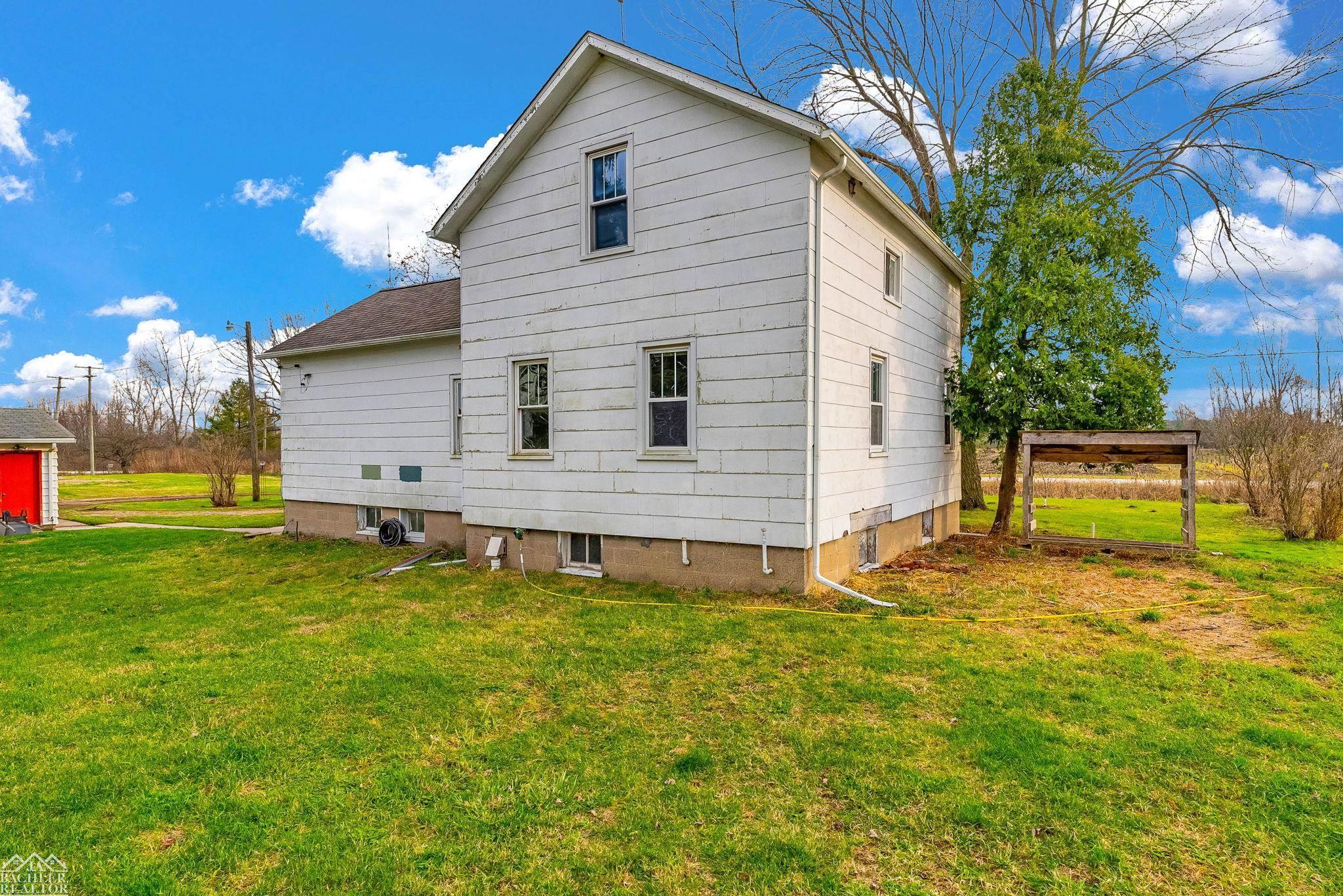 5914 Plank Road Marine City, MI 48039 - Photo 33 of 49 50162132-14f0455b-ad72-4bc1-9d13-687c5355ba62.JPG