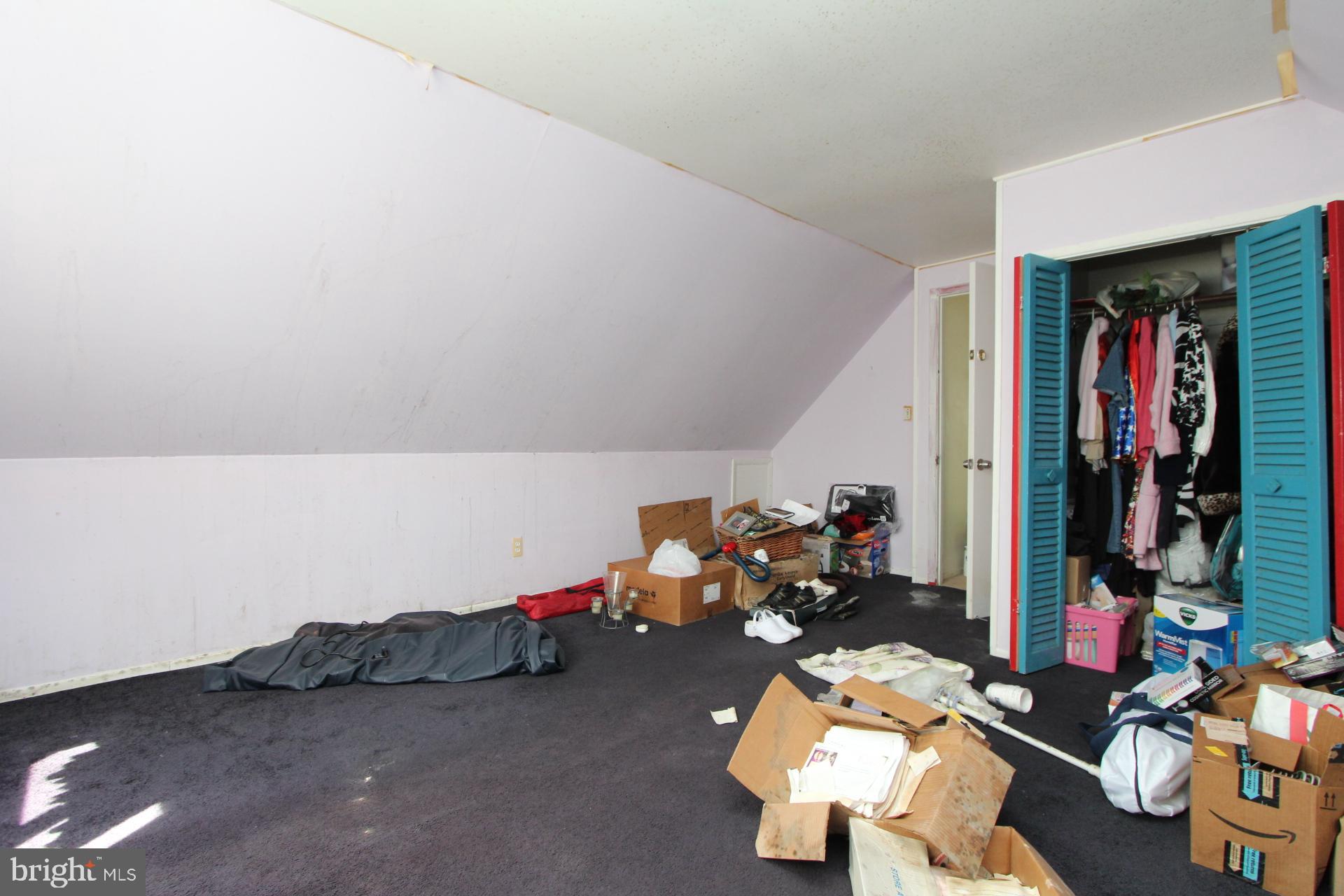 41 Jewel Lane Levittown, PA 19055 - Photo 11 of 24 a room with toys and wooden floor