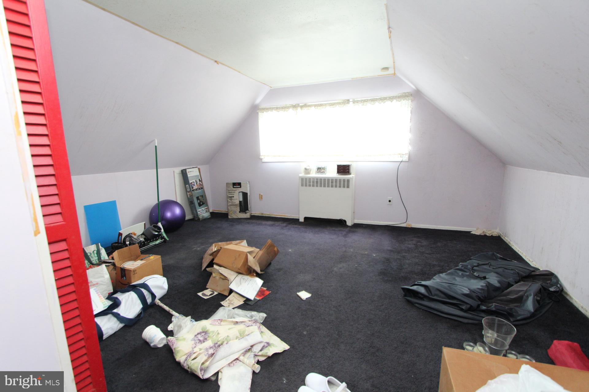 41 Jewel Lane Levittown, PA 19055 - Photo 19 of 24 a living room with furniture and wooden floor