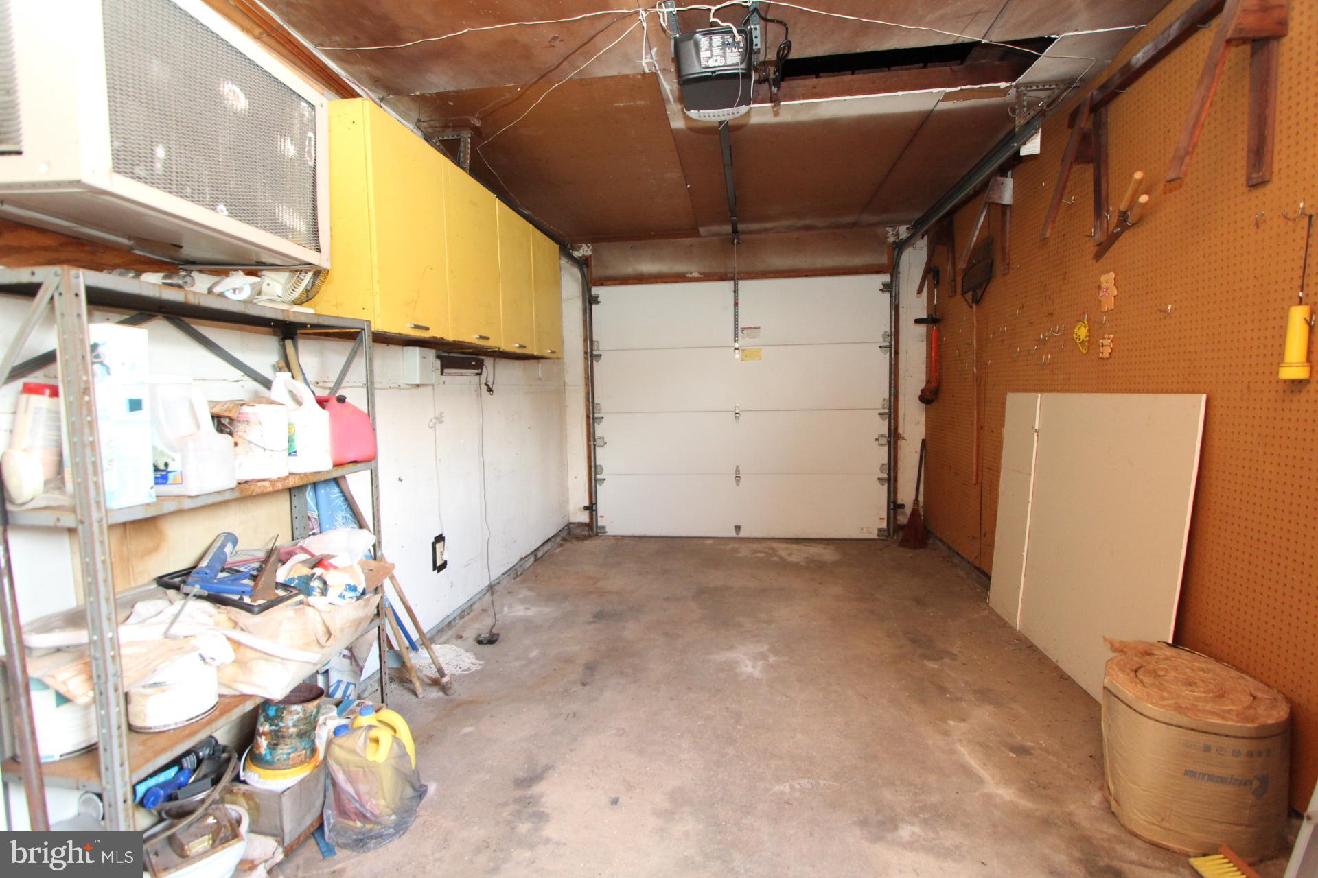 41 Jewel Lane Levittown, PA 19055 - Photo 22 of 24 a view of a garage