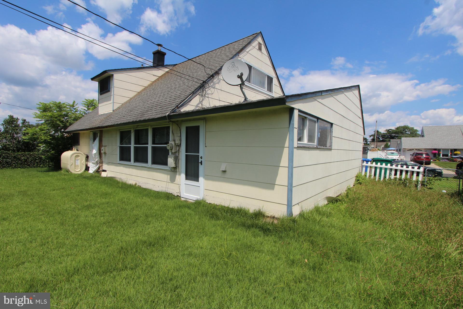 41 Jewel Lane Levittown, PA 19055 - Photo 24 of 24 a view of a house with a yard