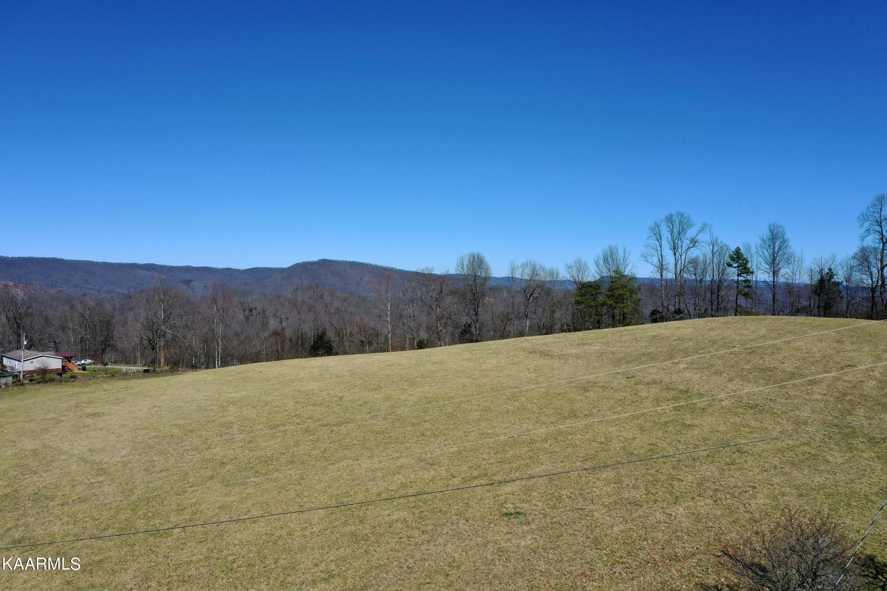 1144 Raven Hill Road Tazewell, TN 37879 - Photo 10 of 28 DJI_0337-2
