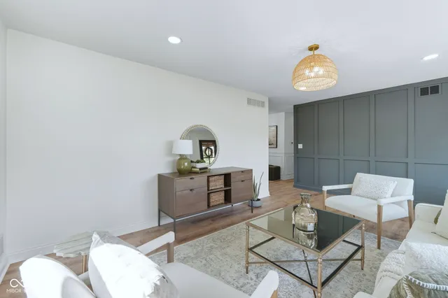 $446,500 | 4770 Willow Road, Zionsville, IN 46077