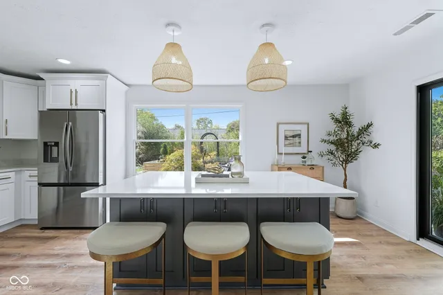 $446,500 | 4770 Willow Road, Zionsville, IN 46077