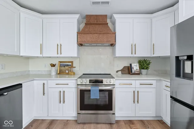 $446,500 | 4770 Willow Road, Zionsville, IN 46077