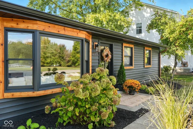 $446,500 | 4770 Willow Road, Zionsville, IN 46077