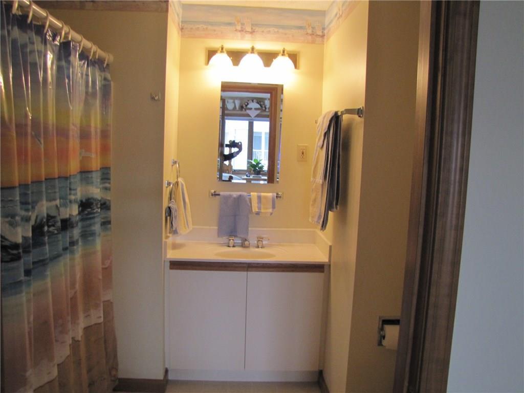241 Chase Russells Point, Unit D3U Russells Point, OH 43348 - Photo 10 of 20
