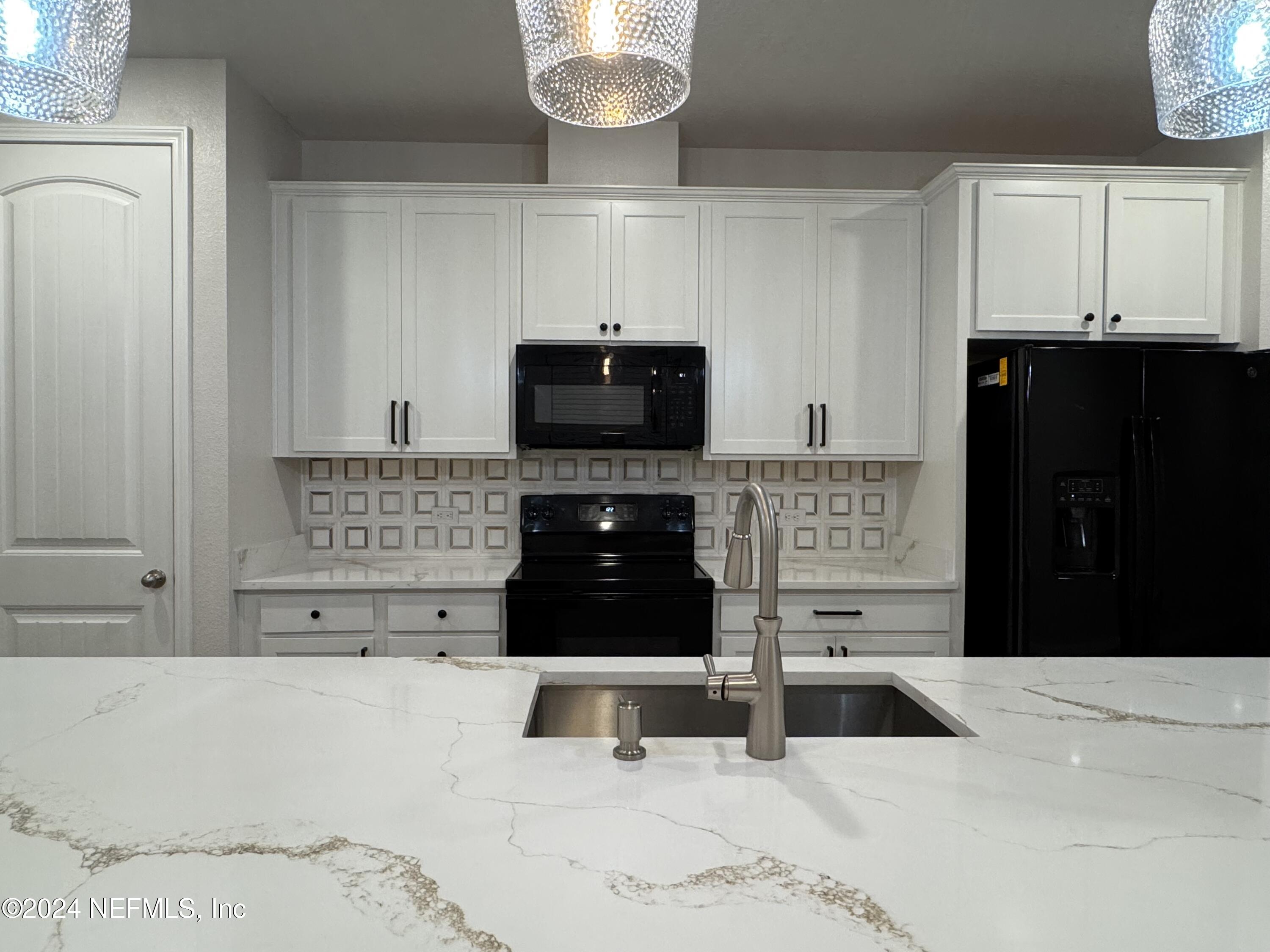 7153 Red Timber Road Jacksonville, FL 32244 - Photo 7 of 29 IMG_8437