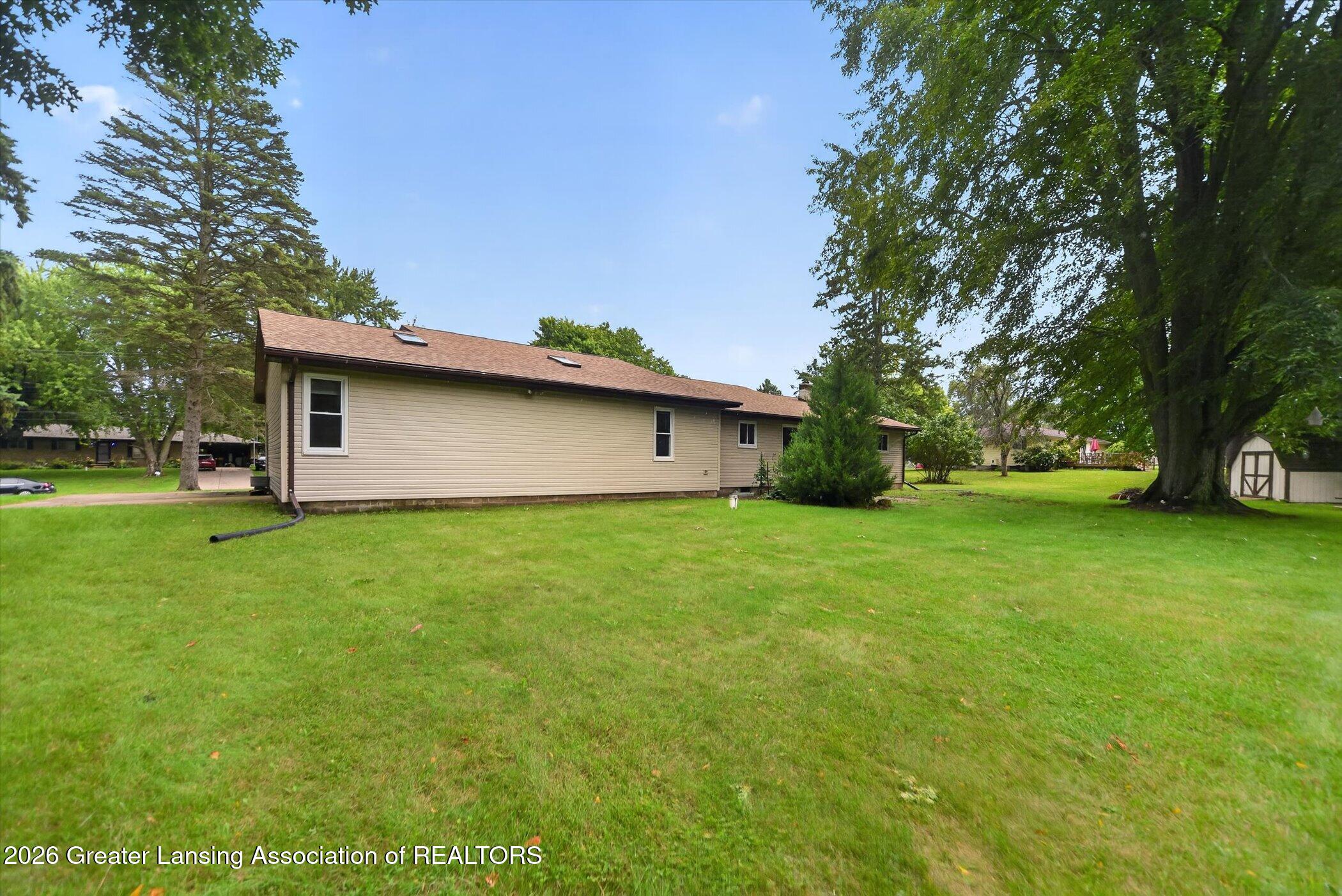 12916 Rambler Road Dewitt, MI 48820 - Photo 39 of 59 39-12916-Rambler-Rd-WindowStill-Photogra
