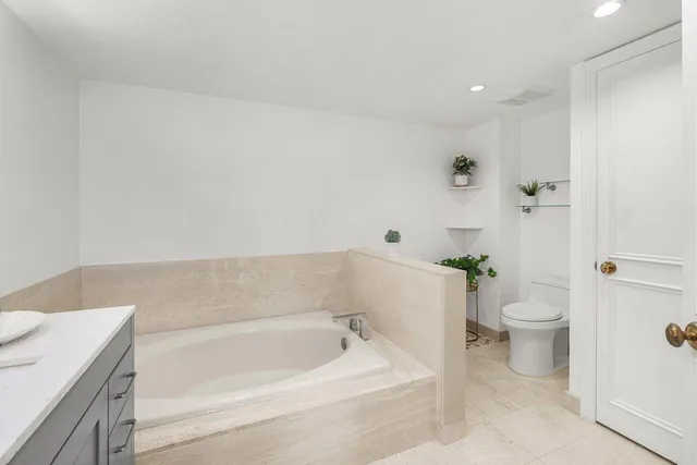 $4,500 | 4201 North Ocean Boulevard, Unit 402, Boca Raton, FL 33431