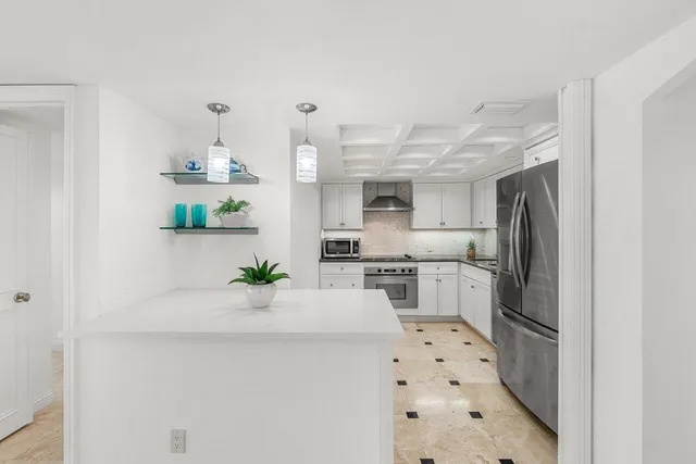 $4,500 | 4201 North Ocean Boulevard, Unit 402, Boca Raton, FL 33431