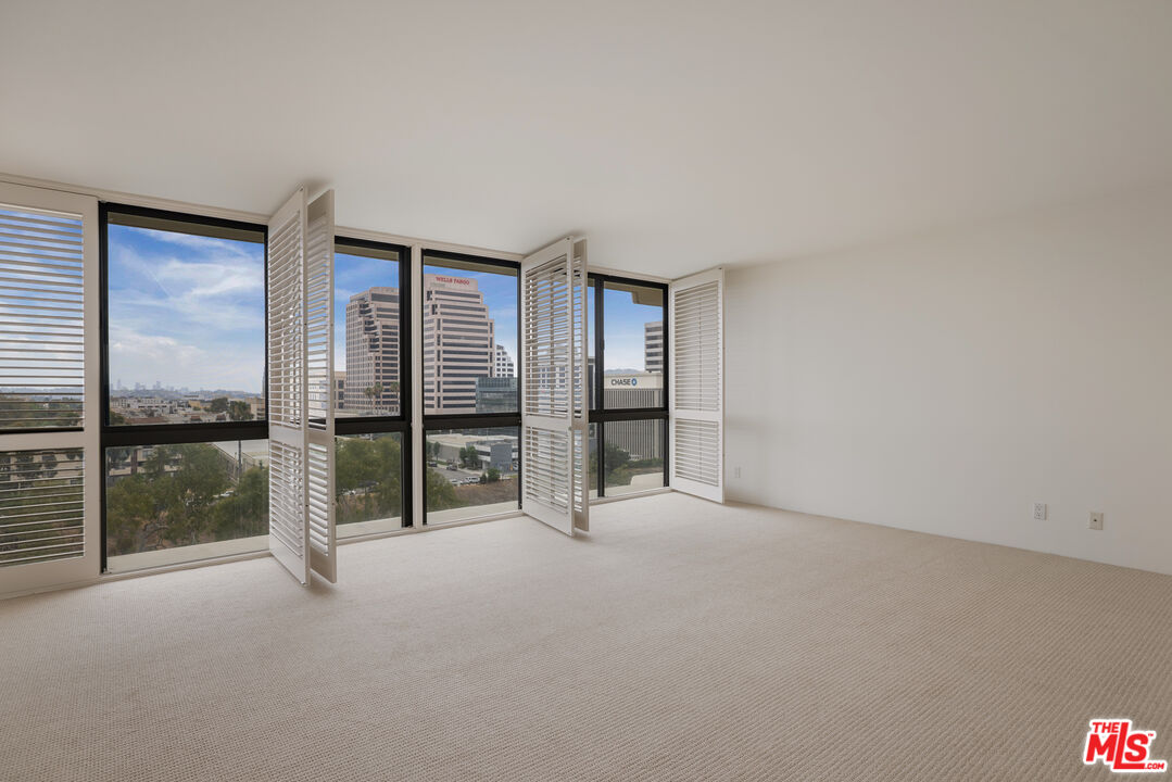 222 Monterey Road, Unit 505 Glendale, CA 91203 - Photo 12 of 24