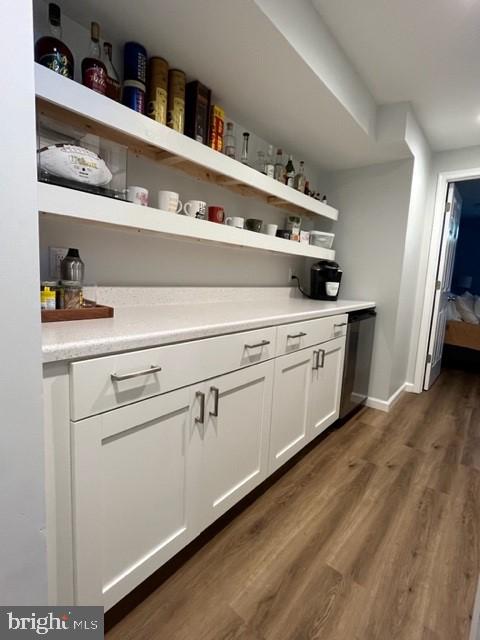 20747 Laplume Place Ashburn, VA 20147 - Photo 36 of 48 Beverage center, perfect for entertaining!